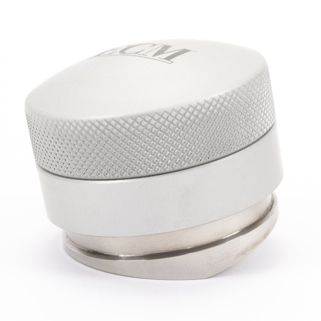 Textured aluminum handle, steel ring, and distribution wedge.