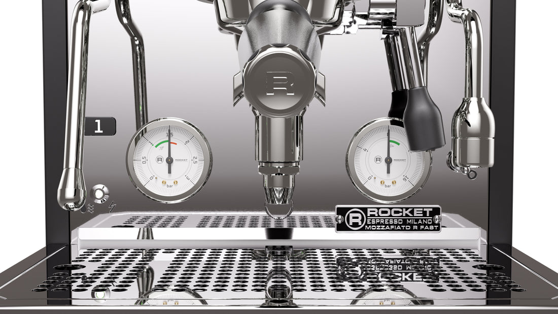 Rocket Espresso Mozzafiato FAST R Black Gauge and Portafilter Detail || Black