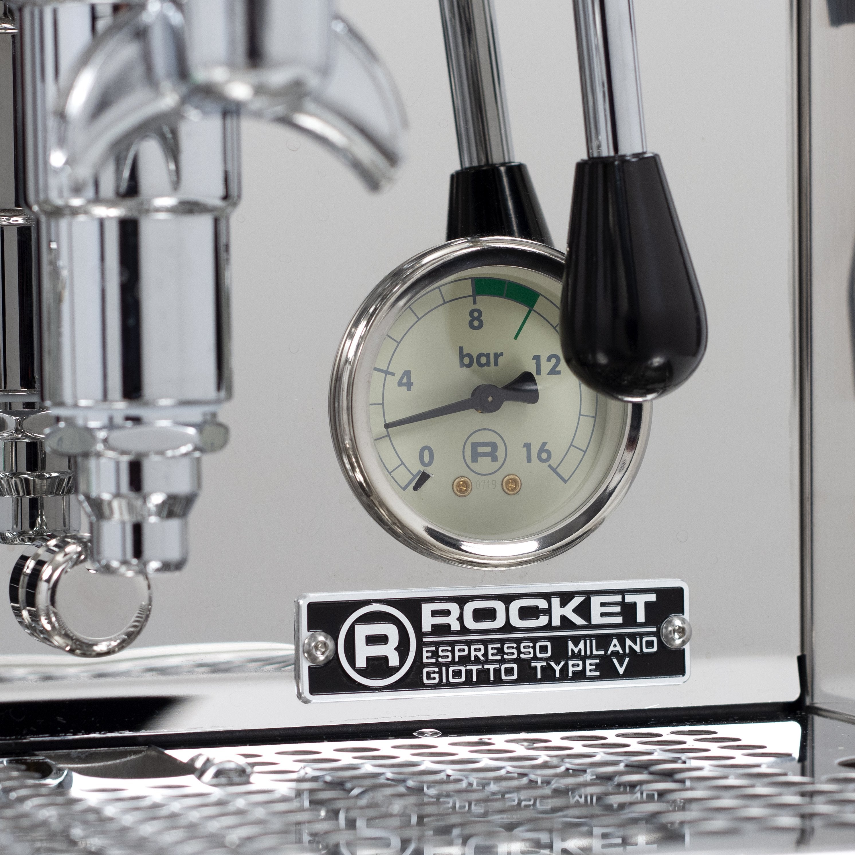 Rocket Espresso Giotto Cronometro V Espresso Machine – Whole Latte Love  Canada