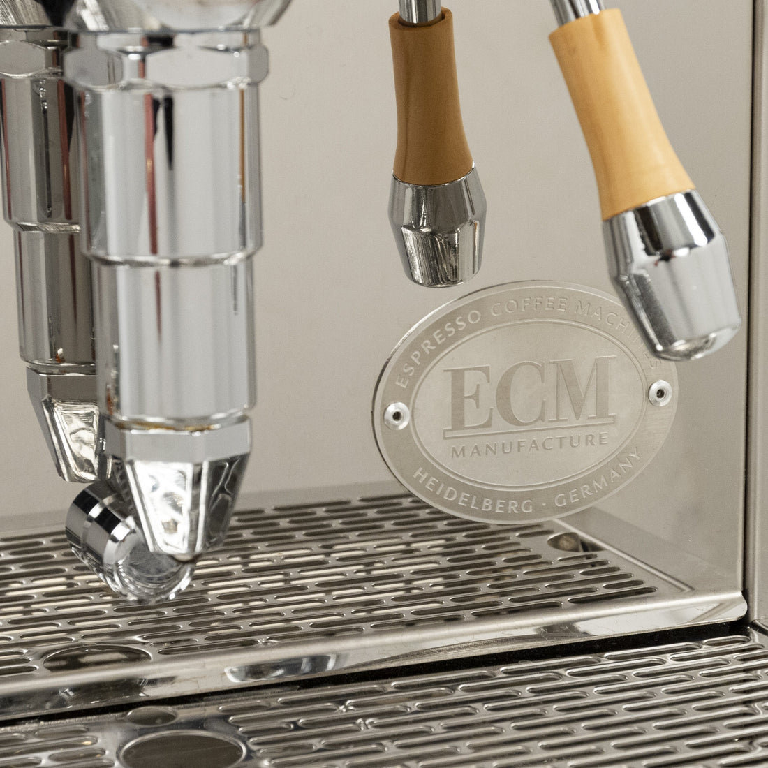 ECM Synchronika Espresso Machine with Flow Control - Olive Wood