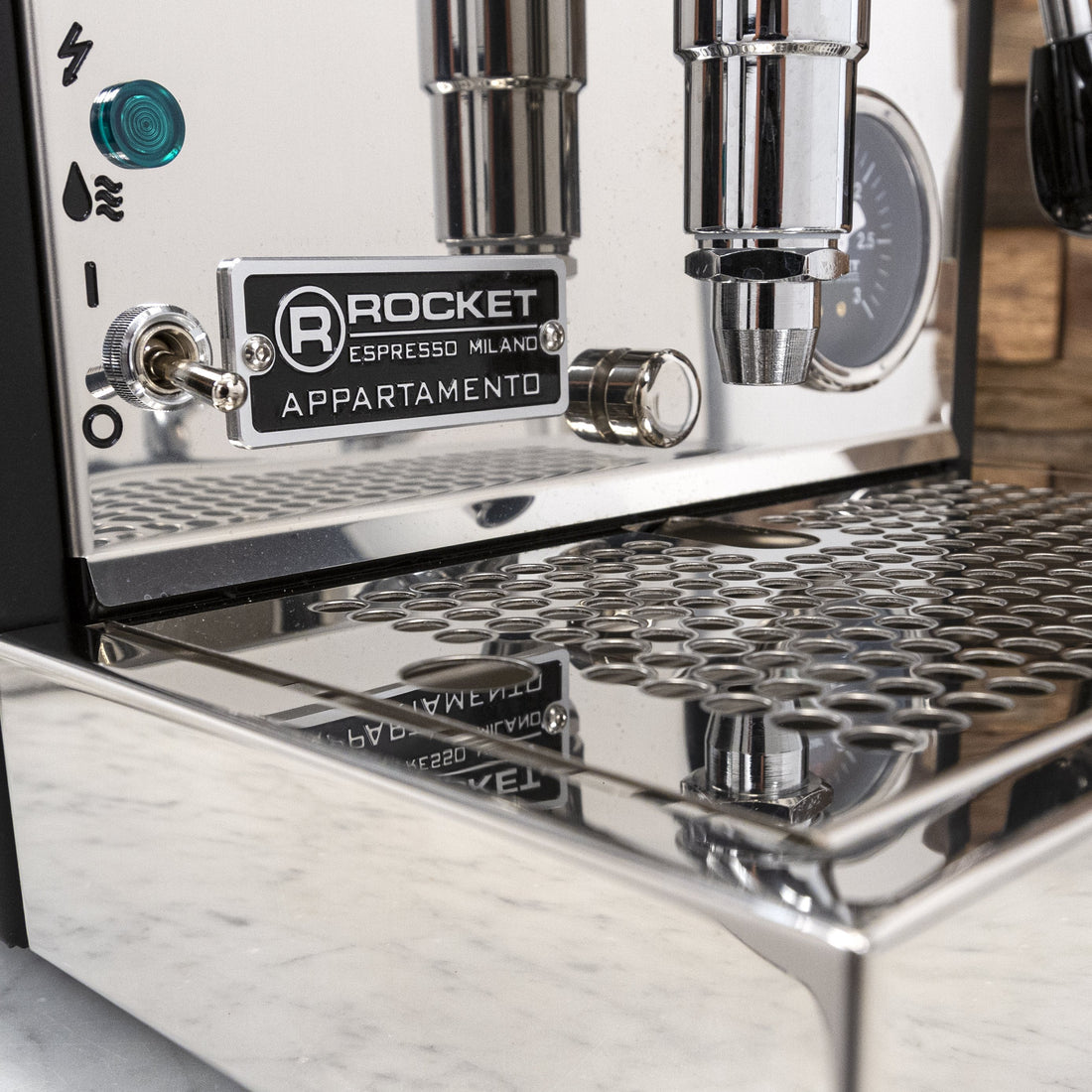 Rocket Espresso Appartamento Serie Nera Espresso Machine - Zebrawood