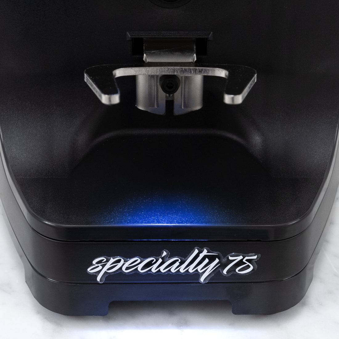 Portafilter hooks above the "specialty 75" logo on the base
