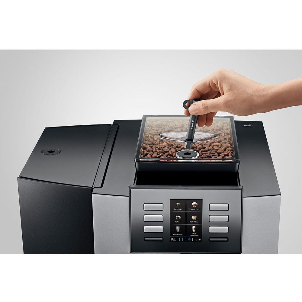 Jura X8 locking bean hopper