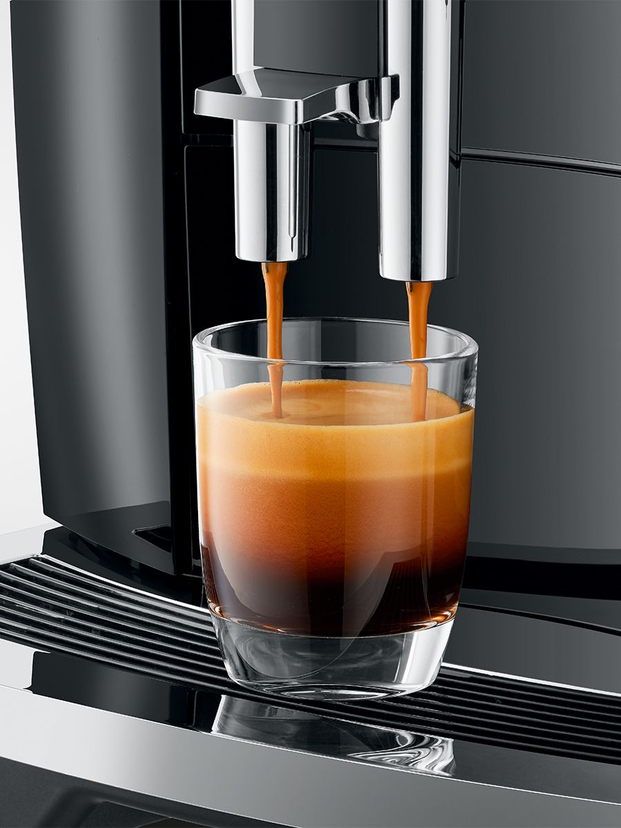 JURA E4 Automatic Espresso Machine in Piano Black